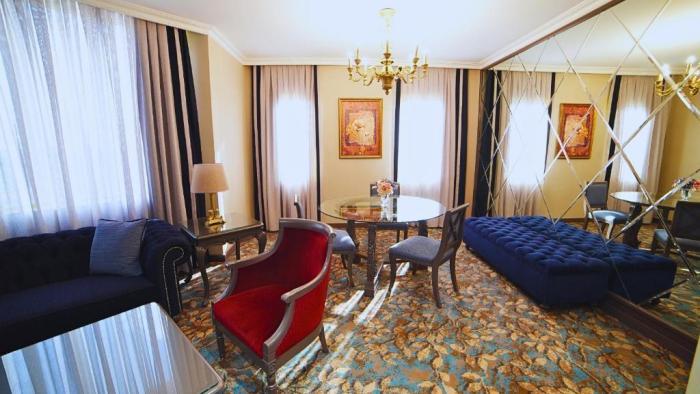 Grand Cevahir Convention Center Otel
